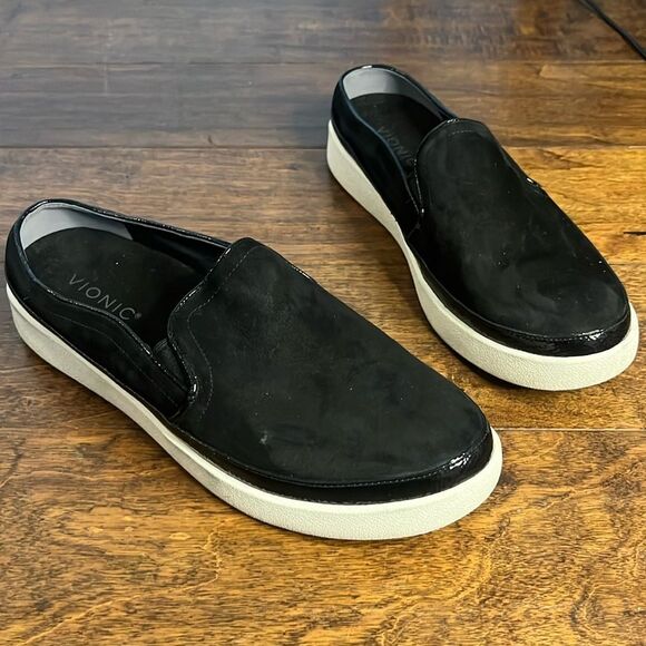 Vionic Black Effortless Backless Fashion Sneakers, size 9 - Picture 1 of 10